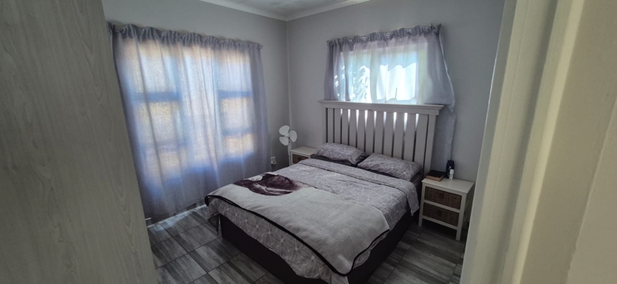 2 Bedroom Property for Sale in Cosy Corner Eastern Cape